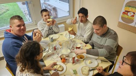 Trad. slo. zajtrk DOŠ II 4